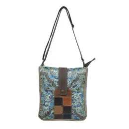 Btur Shoulder Bag