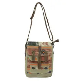 Cewar Crossbody Bag