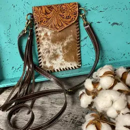 Dixie Crossbody