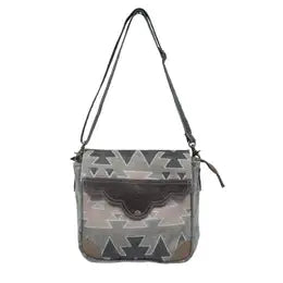 Ulip Shoulder Bag